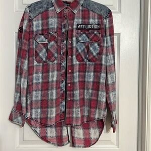 Medium long sleeve affliction button down shirt